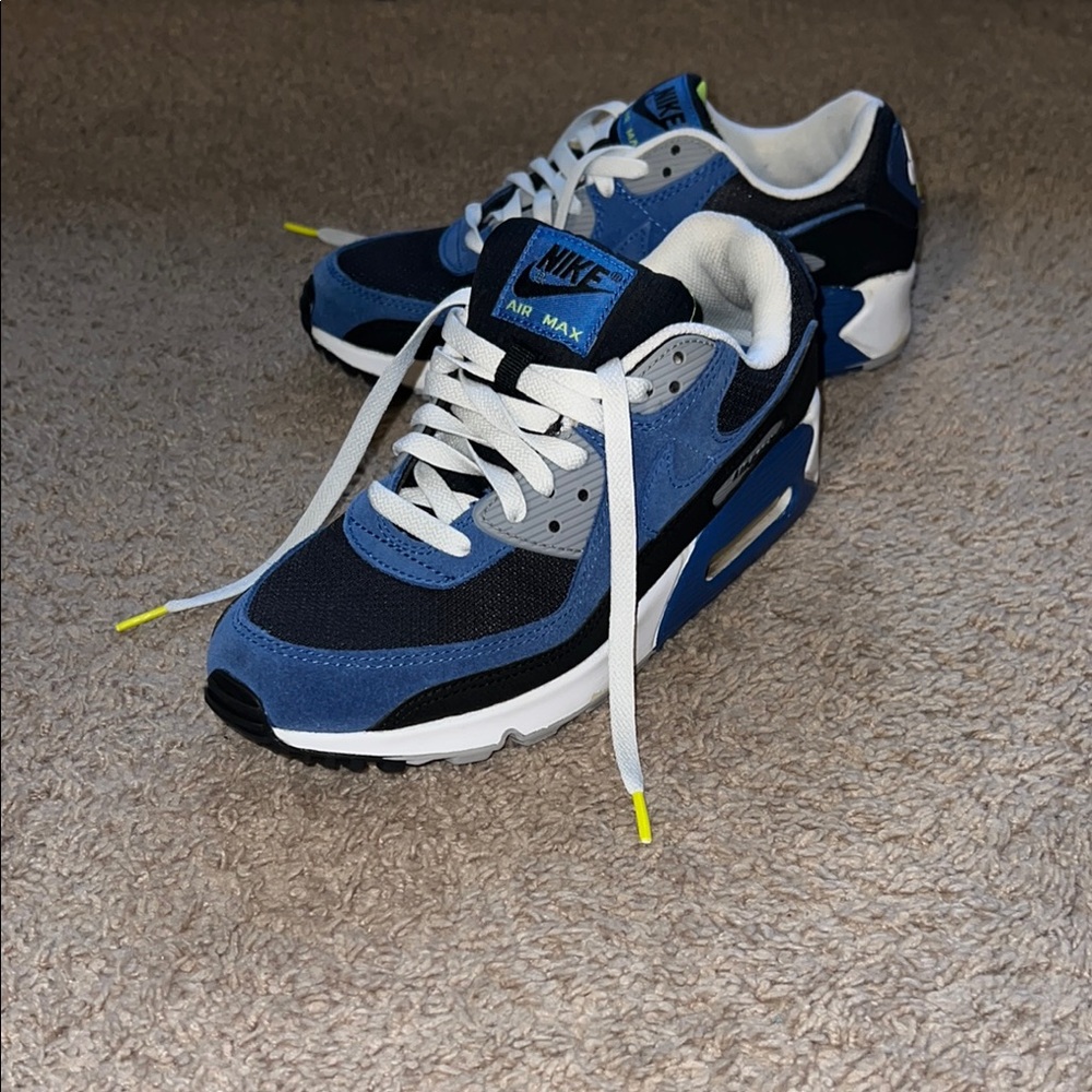 Nike Air Max 90 “Atlantic Volt”